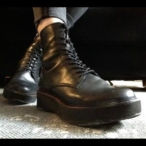 Dolce Vita Vela Black Genuine Leather Platform Combat Boots Size 8